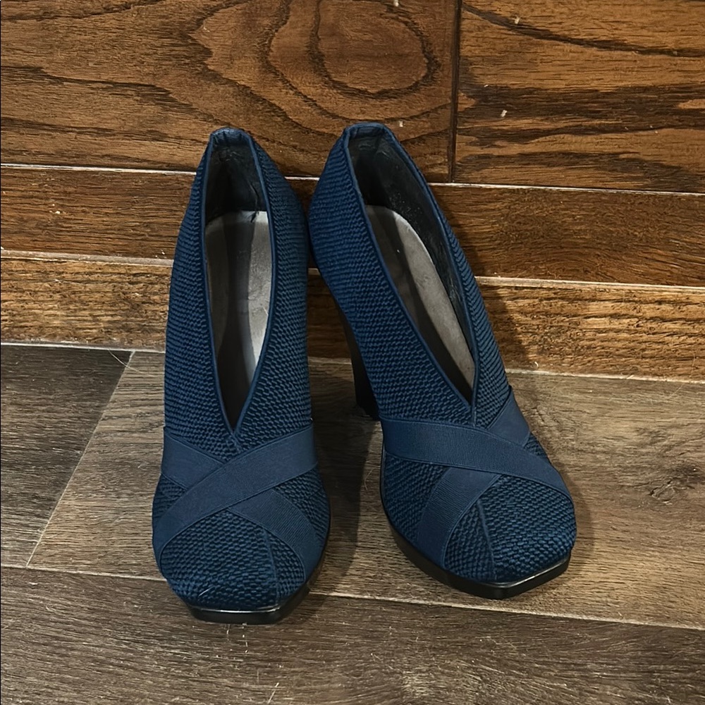 Chic Navy Women's Heels